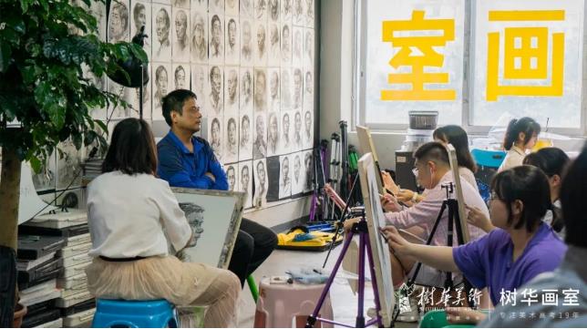 美术联考是什么？美术联考主要是考什么？评分标准是什么？